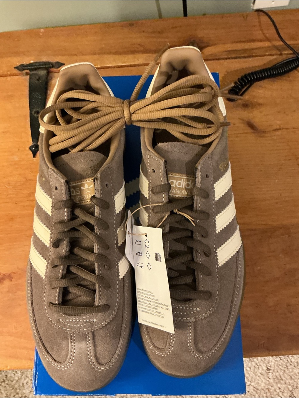 adidas Handball Spezial Men’s 7.5 Women’s 8.5 KK1153